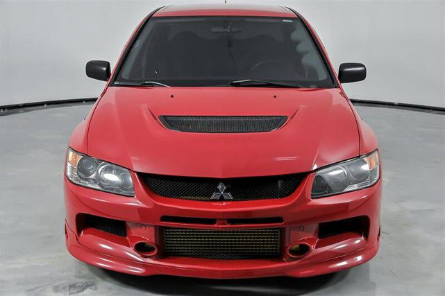 Photo of 2006 Rally Red Mitsubishi Lancer Evolution