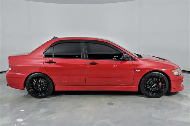 Photo of 2006 Rally Red Mitsubishi Lancer Evolution