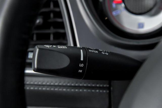 Photo of 2021 White Knuckle Clearcoat Dodge Challenger