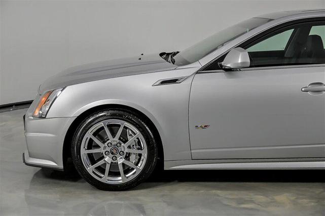 Photo of 2014 Radiant Silver Metallic Cadillac CTS-V