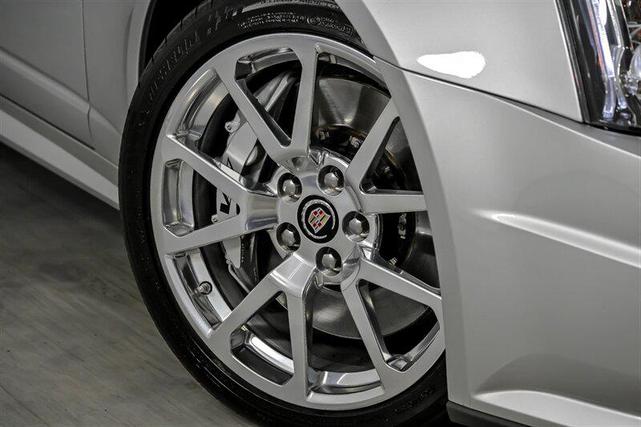 Photo of 2014 Radiant Silver Metallic Cadillac CTS-V