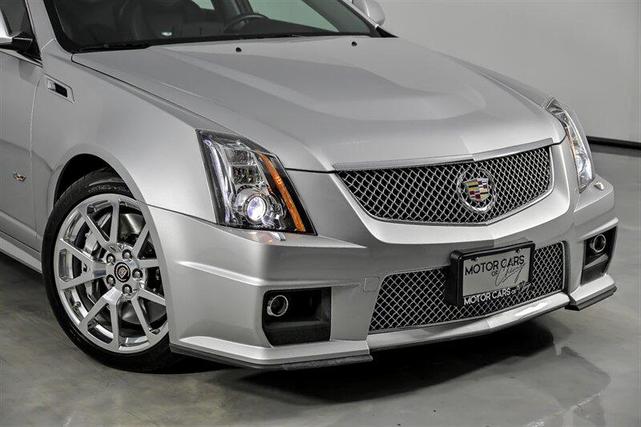 Photo of 2014 Radiant Silver Metallic Cadillac CTS-V