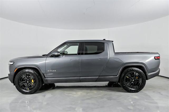 Photo of 2023 El Cap Granite Rivian R1T
