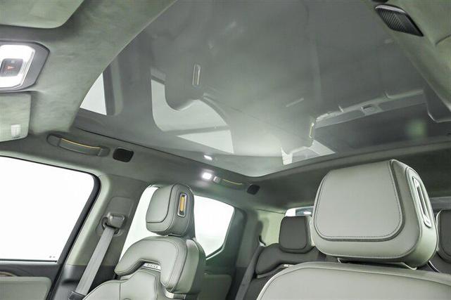 Photo of 2023 El Cap Granite Rivian R1T