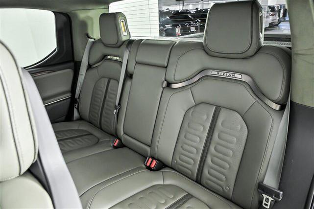 Photo of 2023 El Cap Granite Rivian R1T