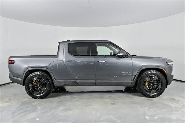 Photo of 2023 El Cap Granite Rivian R1T