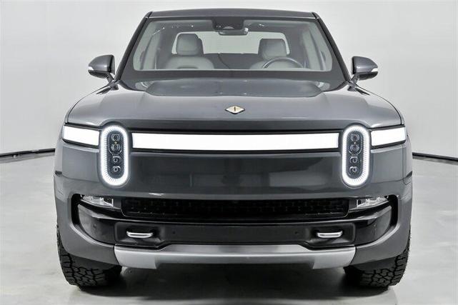 Photo of 2023 El Cap Granite Rivian R1T