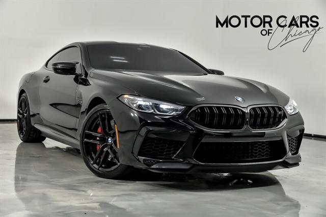 2022 BMW M8