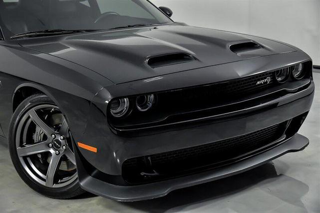 Photo of 2019 Pitch Black Clearcoat Dodge Challenger