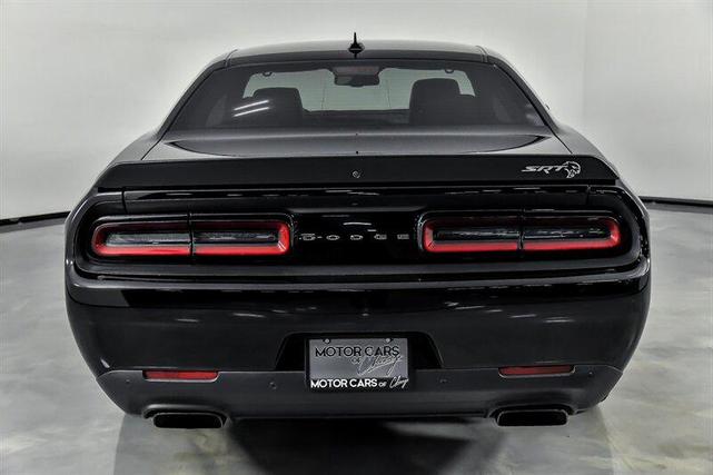 Photo of 2019 Pitch Black Clearcoat Dodge Challenger