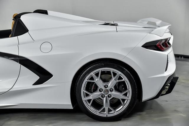Photo of 2023 Arctic White Chevrolet Corvette