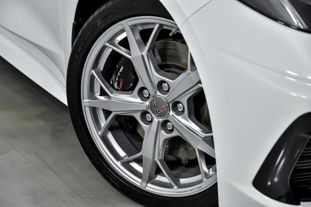 Photo of 2023 Arctic White Chevrolet Corvette
