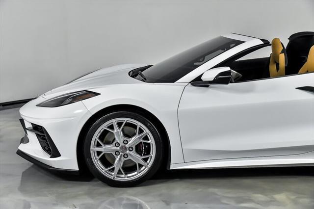 Photo of 2023 Arctic White Chevrolet Corvette