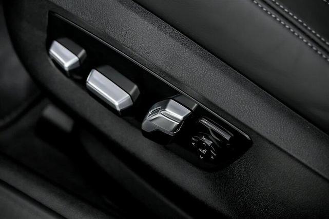 Photo of 2021 Donington Grey Metallic BMW M5