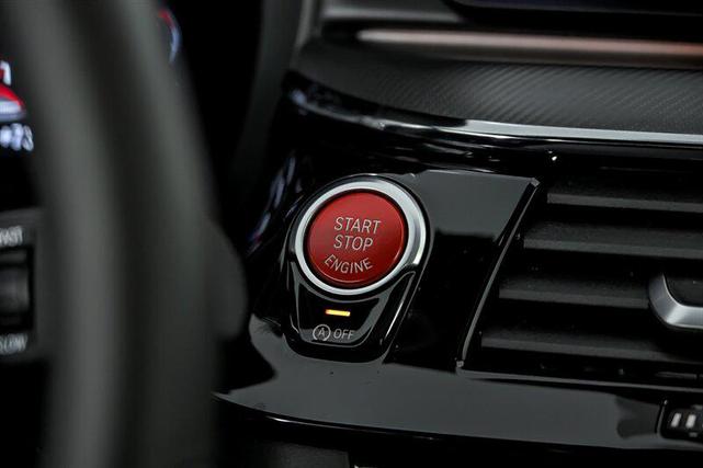 Photo of 2021 Donington Grey Metallic BMW M5