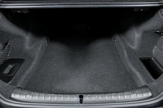 Photo of 2019 Black Sapphire Metallic BMW M5