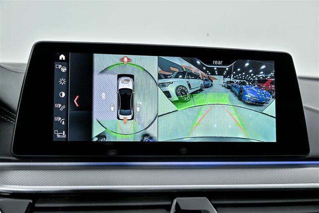 Photo of 2019 Black Sapphire Metallic BMW M5