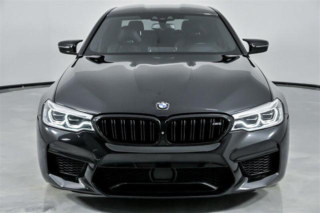Photo of 2019 Black Sapphire Metallic BMW M5