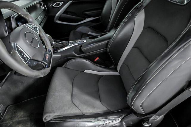 Photo of 2021 Riverside Blue Metallic Chevrolet Camaro