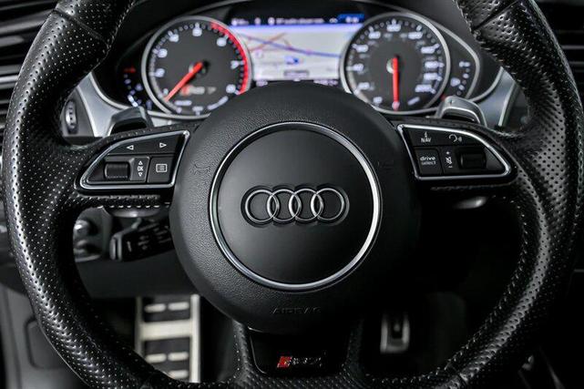 Photo of 2017 Black Audi RS 7