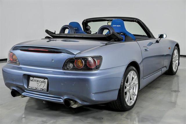 Photo of 2004 Suzuka Blue Metallic Honda S2000