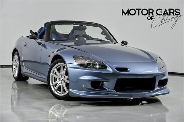 Photo of 2004 Suzuka Blue Metallic Honda S2000