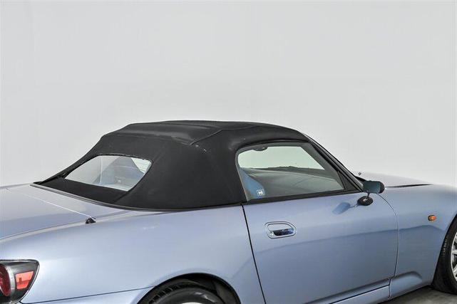 Photo of 2004 Suzuka Blue Metallic Honda S2000