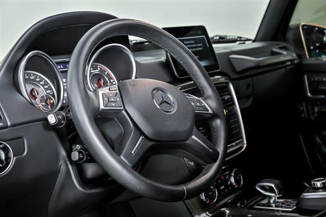 Photo of 2017 Silver Holographic Wrap Mercedes-Benz AMG G 65