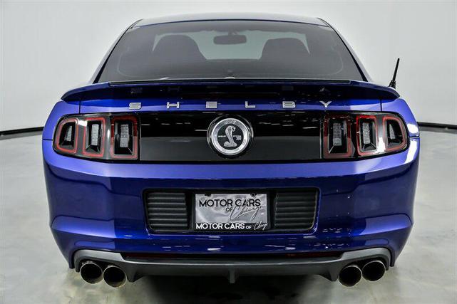 Photo of 2013 Black Ford Shelby GT500