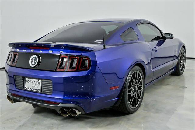 Photo of 2013 Black Ford Shelby GT500