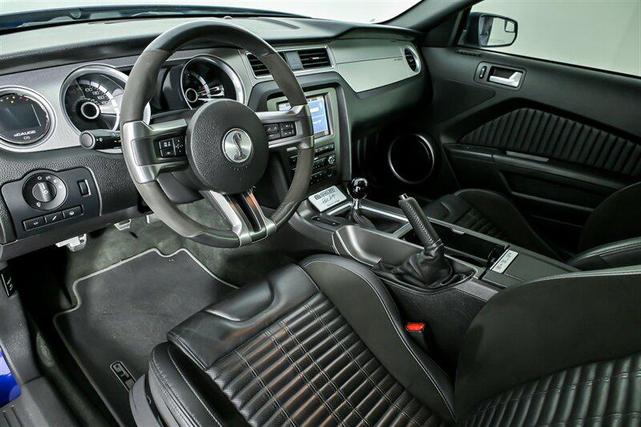 Photo of 2013 Black Ford Shelby GT500