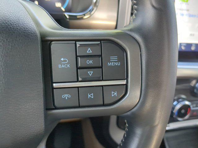 Photo of 2022 Oxford White Ford F-150
