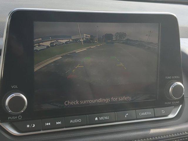 Photo of 2024 Scarlet Ember Tintcoat Nissan Rogue