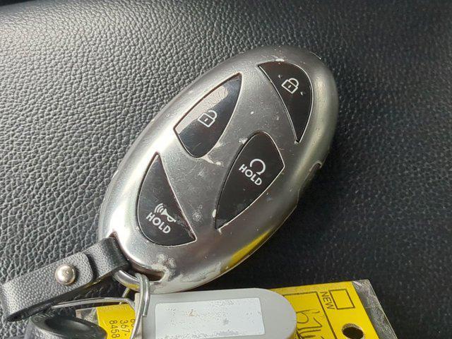 Photo of 2024 Exotic Green Hyundai ELANTRA
