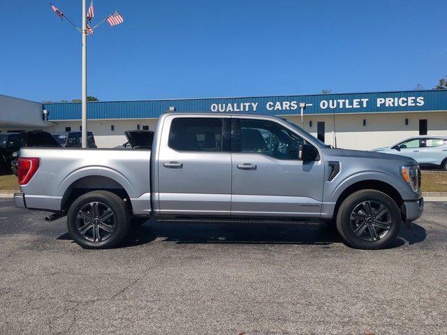 Photo of 2023 Iconic Silver Metallic Ford F-150