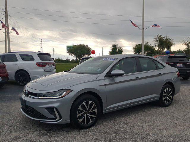 Photo of 2025 Pyrite Silver Metallic Volkswagen Jetta