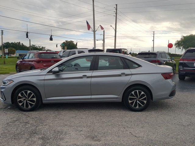Photo of 2025 Pyrite Silver Metallic Volkswagen Jetta
