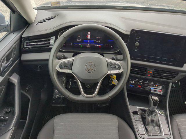 Photo of 2025 Pyrite Silver Metallic Volkswagen Jetta