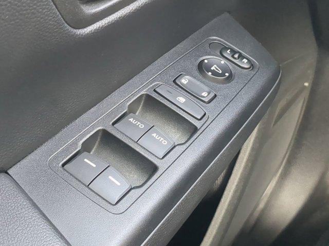 Photo of 2023 Platinum White Pearl Honda CR-V Hybrid