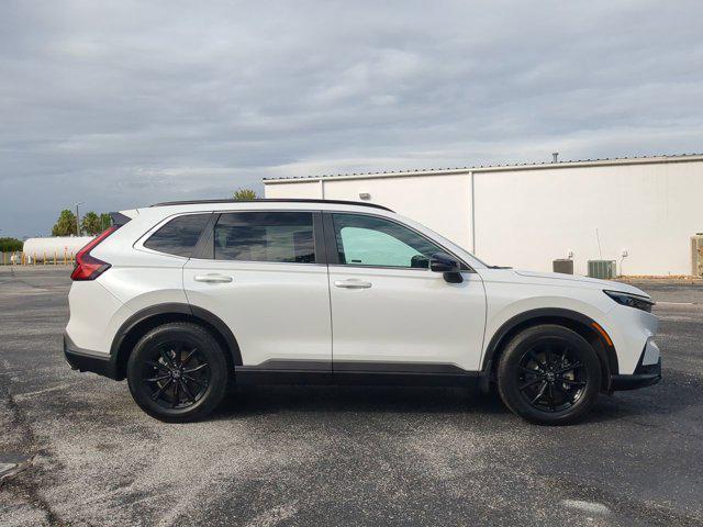 Photo of 2023 Platinum White Pearl Honda CR-V Hybrid