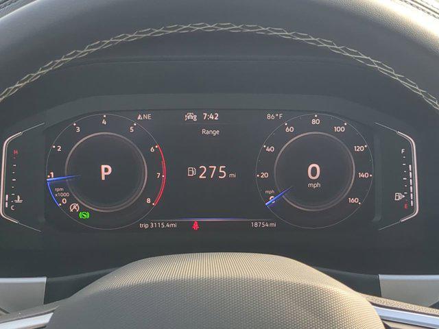 Photo of 2022 Tourmaline Blue Metallic Volkswagen Atlas
