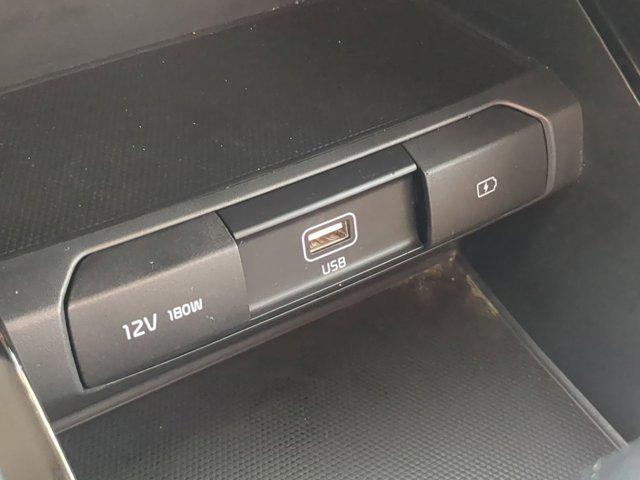Photo of 2021 Everlasting Silver Kia Telluride