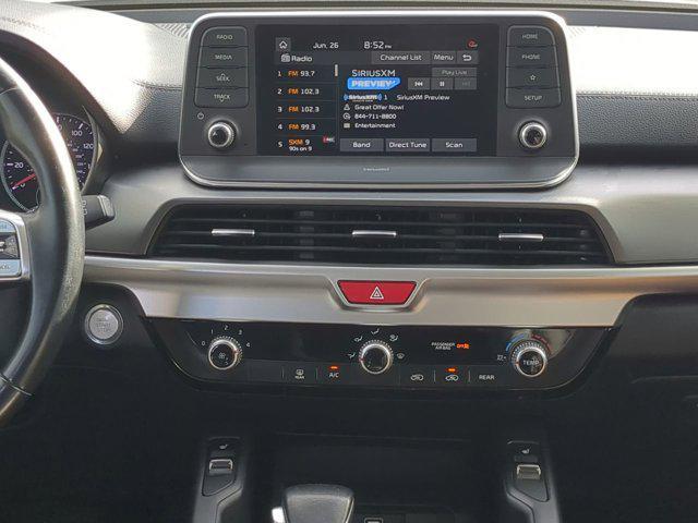 Photo of 2021 Everlasting Silver Kia Telluride