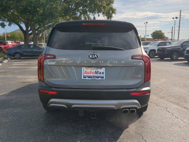 Photo of 2021 Everlasting Silver Kia Telluride