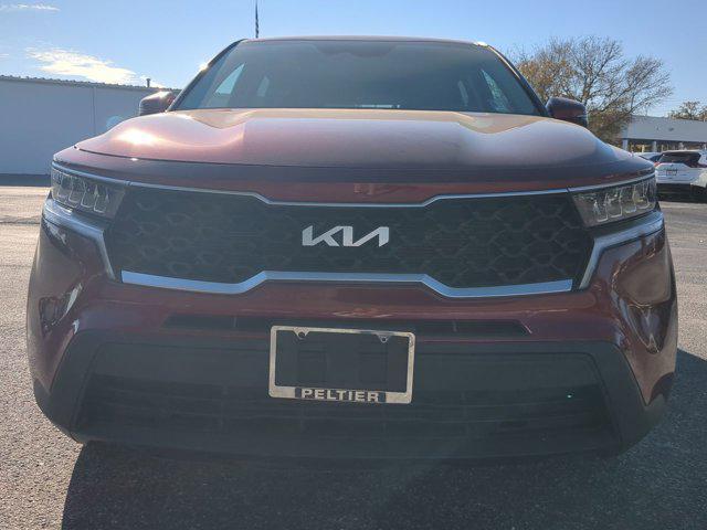 Photo of 2022 Passion Red Tintcoat Kia Sorento