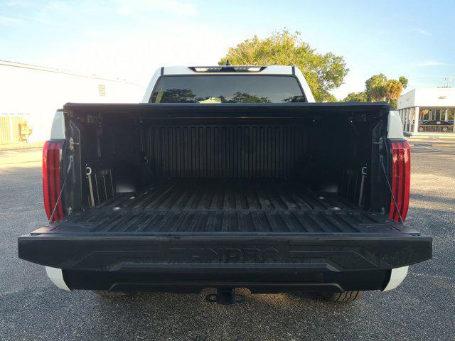 Photo of 2022 Wind Chill Pearl Toyota Tundra