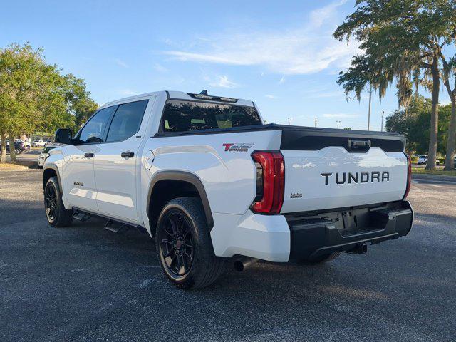 Photo of 2022 Wind Chill Pearl Toyota Tundra