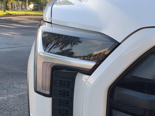 Photo of 2022 Wind Chill Pearl Toyota Tundra