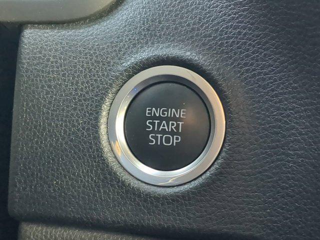 Photo of 2022 Wind Chill Pearl Toyota Tundra
