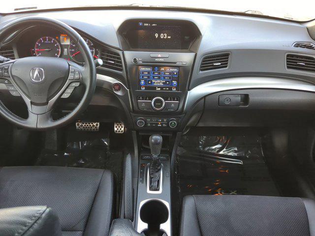 Photo of 2016 Crystal Black Pearl Acura ILX